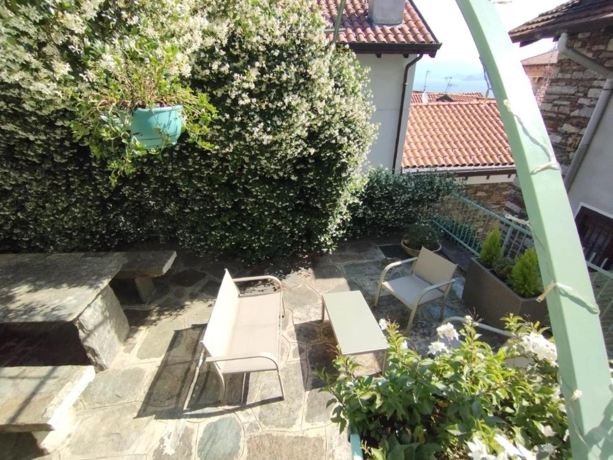 B&B Il Poggiolo Στρέσα Εξωτερικό φωτογραφία